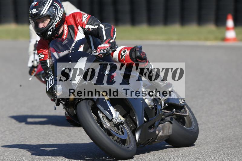 /Archiv-2025/49 26.08.2025 Cornu Master School ADR/blau-bleu/16